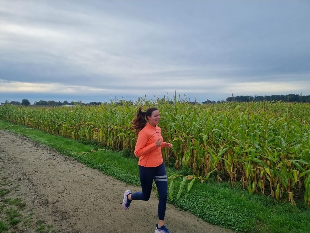 Ontdek de kracht van online loopcoaching en personal training. We ondersteunen jou om beter, gezonder en blessurevrij te bewegen. Train op je eigen ritme, of je nu net begint of jaren ervaring hebt.