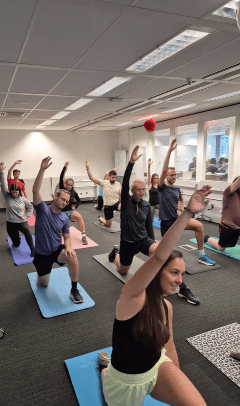 Ontdek de kracht van online loopcoaching en personal training. We ondersteunen jou om beter, gezonder en blessurevrij te bewegen. Train op je eigen ritme, of je nu net begint of jaren ervaring hebt.